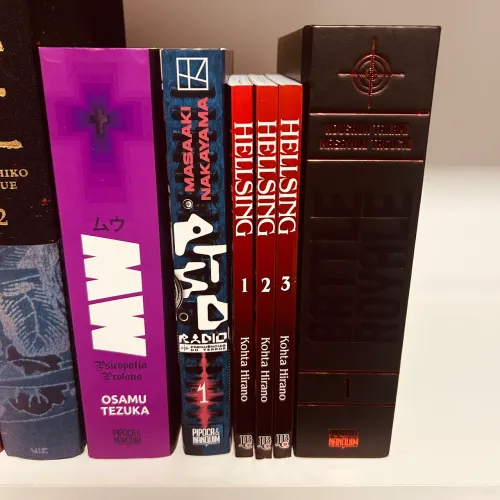 Mangás (pacote) MW, PTSD, Hellsing, Battleroyale