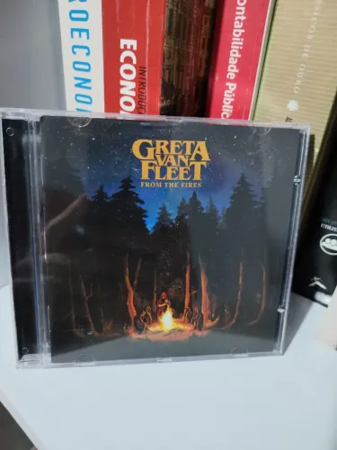 Box CDs Greta van Fleet: From the Fires e Anthem of the peaceful army