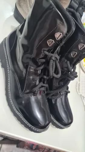 Botas