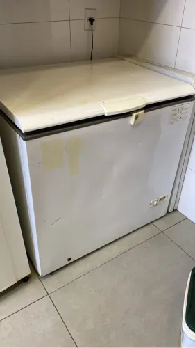 Freezer uma porta