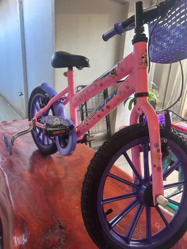 Vendo bike infantil aceito troca 