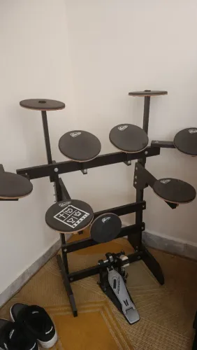 Bateria para Estudos (aceito troca por guitarra ou pratos de bateria)