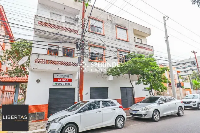 Loja de frente na Av Getulio Vargas próximo a Marcilio Dias - Menino Deus