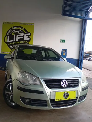 Volkswagen Polo Sedan 1.6 MI Total Flex 8V 4P 2010