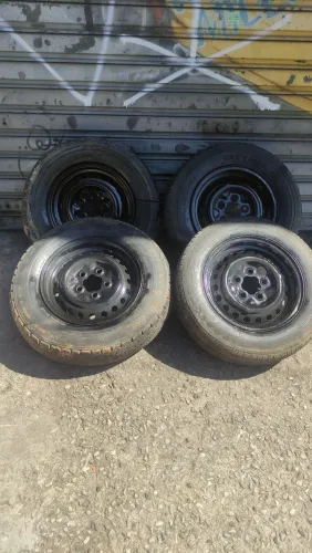 Roda kombi aro 14 + banco kombi