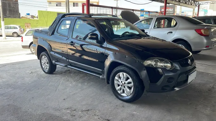 Fiat Strada Adventure1.8/ 1.8 Locker Flex CD 2012