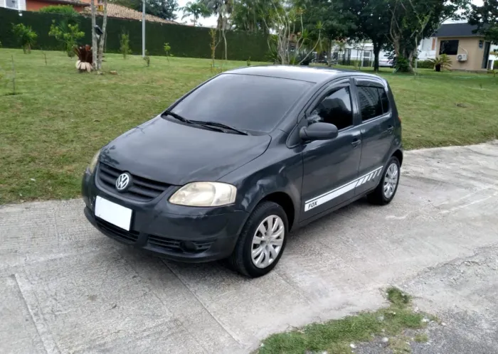 Volkswagen Fox Plus 1.0mi/ 1.0mi Total Flex 8V 4P 2006