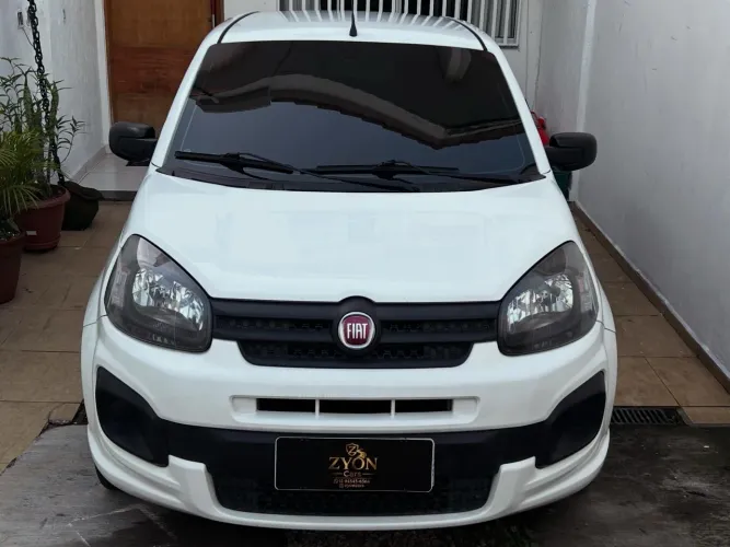 Fiat Uno Attractive 1.0 EVO Fire Flex 8V 5P 2021