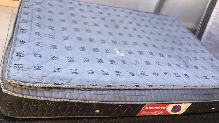 Cama box casal