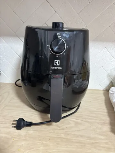 Airfryer Electrolux Rita Lobo - 3L