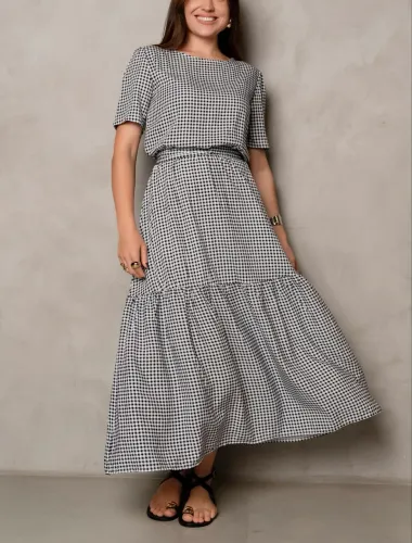 Vestido NOVO xadrez com faixa