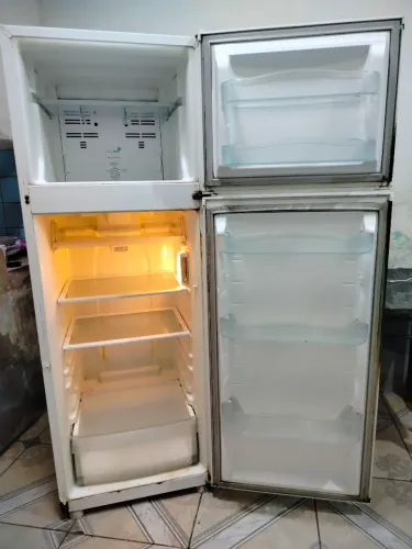Geladeira Consul