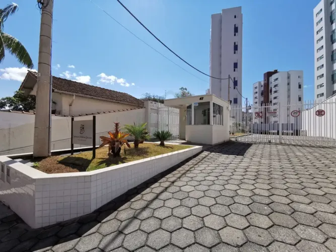 Excelente apartamento de 83m² á venda em condomínio fechado no bairro Jardim Quisisana em