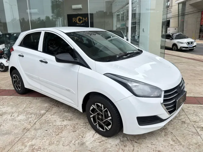 Hyundai HB20 Unique 1.0 Flex 12V Mec. 2019