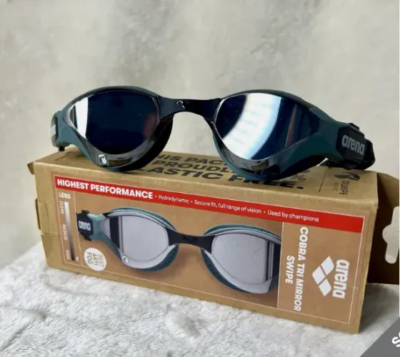 Óculos de Natação Arena Cobra Tri Mirror Swipe, lentes escuras