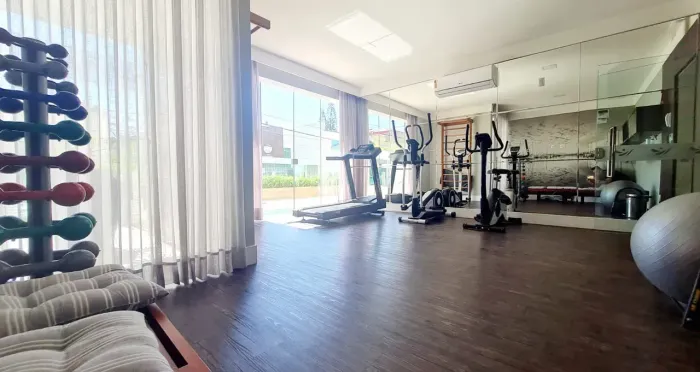 Cobertura para Locação com 290 m² de 4 quartos, sendo 3 suítes - Estreito - Florianópolis