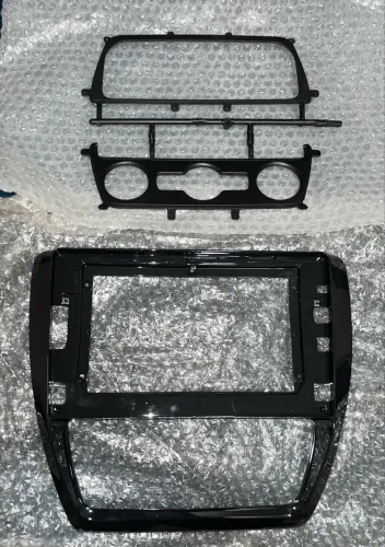 Moldura multimídia 9 polegadas Jetta 11/18