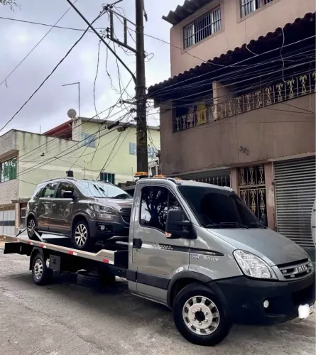 Iveco 35s14 guincho plataforma 2012