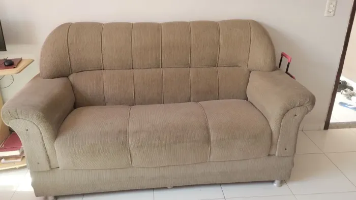 Sofá de 2 e 3 lugares