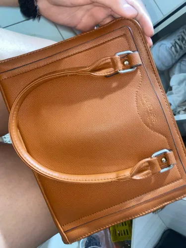 Bolsa marrom
