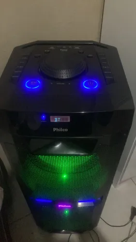 Vende se caixa de som Philco pcx18000