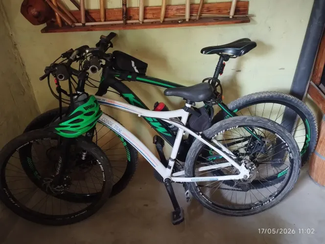 Vendo 2 bikes, uma aro 29 ,outra aro 26 preço top ?