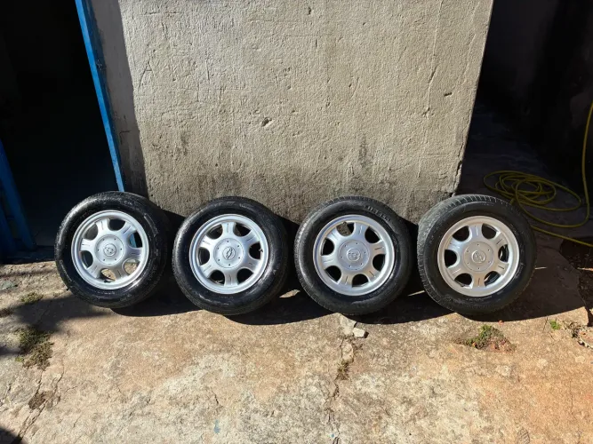 Jogo de roda Astra GLS Aro 14