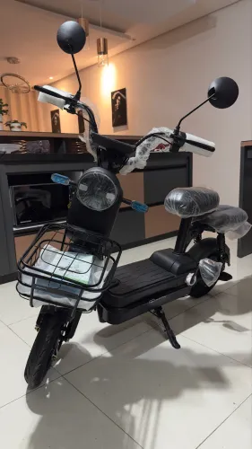 Bicicleta scooter elétrica nova nunca usada