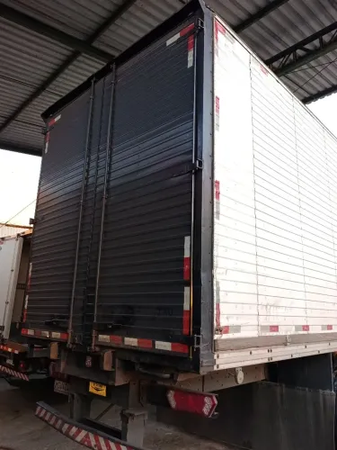 BAU TRUCK 9 MTS - VENDO URGENTE