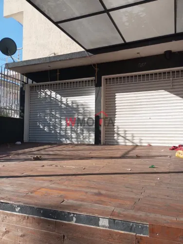 Salão Comercial de 48m² em Mogi das Cruzes-SP, ideal para venda ou locação no bairro Braz 