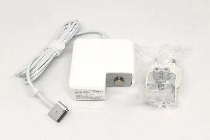 Fonte Carregador Macbook Air 11 Polegadas Apple Magsafe 2 45W Novo na Caixa