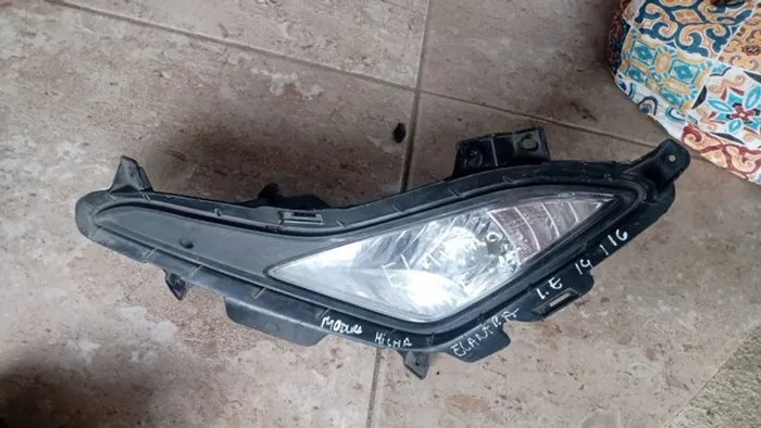 Farol de Milha Hyundai Elantra 2014 2015 2016 lado esquerdo