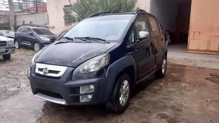 Idea Adventure 1.8 Dualogic 2012 Farol Motor Airbag Capo Retrovisor Lanterna Sucata