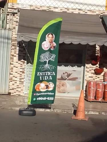 Wind Banner estetica