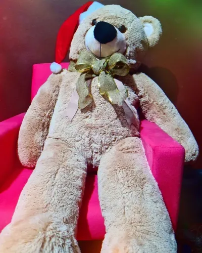 Urso gigante cor cru 