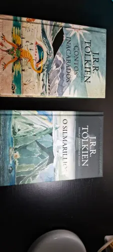 Tolkien livro Silmarilion e Contos Inacabados (praticamente novos)