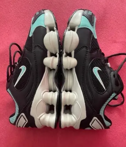 Nike 12 molas 41
