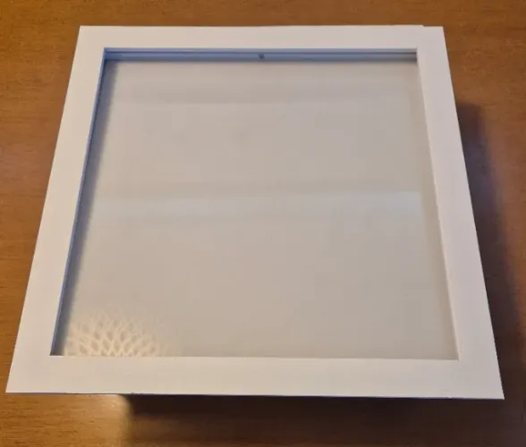 Luminária embutir para 3 lampadas 30cm²