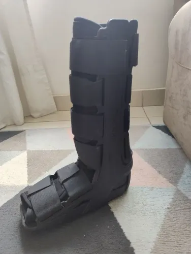 BOTA STANDARD PRETA LONGA P