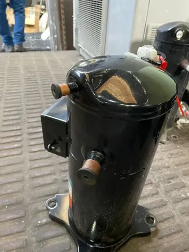 Compressor Invotech 5TR novo sem uso
