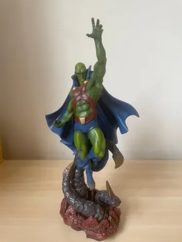 Caçador De Marte (Martian Manhunter) 1/10 - Iron Studios