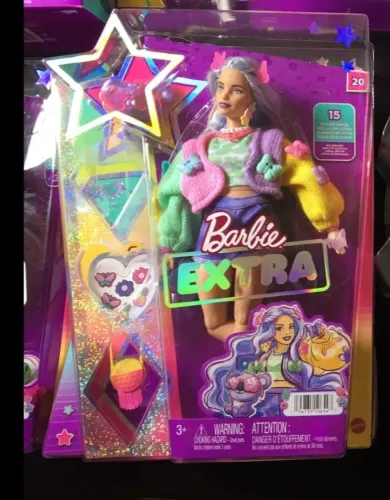 Boneca Barbie Extra 20 