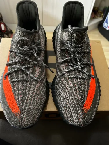 Adidas Yeezy Boost 350 V2 Beluga 2.0
