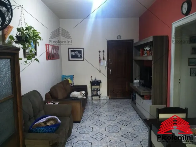 Apartamento à venda no Brás, São Paulo-SP: 2 quartos, 1 banheiro, 80 m² de área. Aproveite