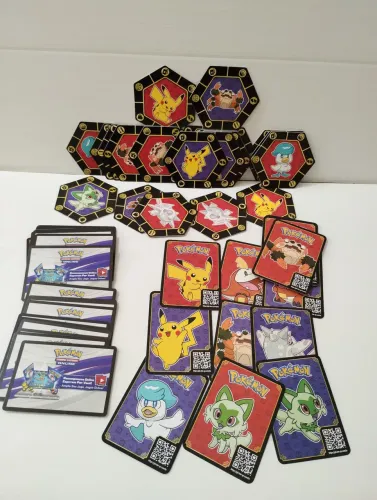 67 Moedas e Cartões Pokémon TCG MC Donald's 2023 (coleção)