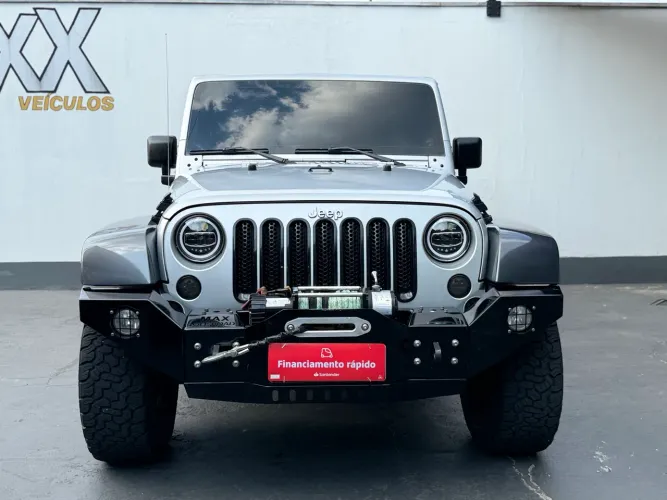 Jeep Wrangler Unlimited Sport 3.6 V6 284cv 4P 2012