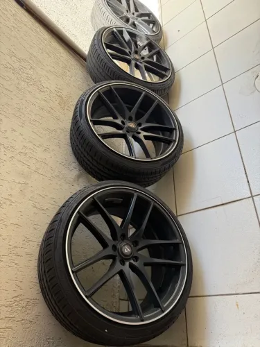 Rodas Vitória aro 20. Duas talas 