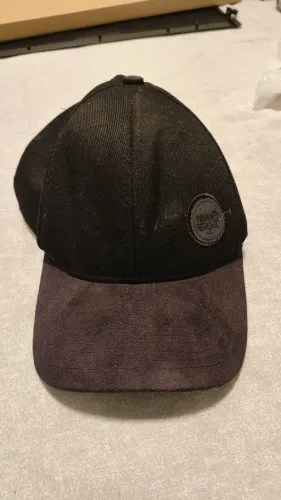 Boné Preto marca YOUR