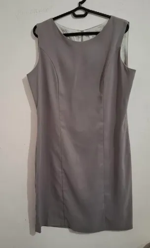 Vestido cinza