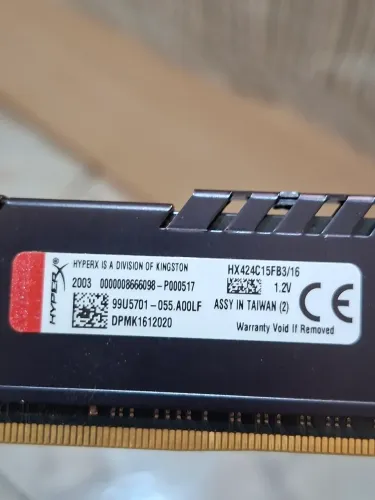 Vendo 16 gb memória RAM , DDR4 , 2400hz Fury Beast